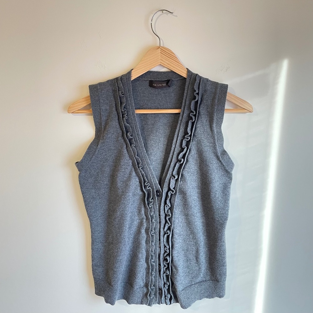 The Limited Womens Grey Button Up V-Neck Sweater Vest, Size M